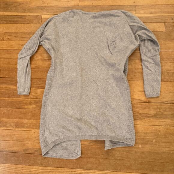 Tahari cashmere blend gray open front cardigan sweater size medium M
 b3 - Picture 4 of 4